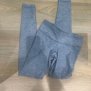 Lululemon size 4 leggings